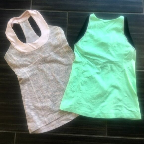 Lululemon Tanks bundle two for $30 and discounted shipping size 4 - Picture 1 of 6